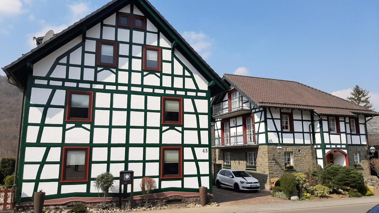 Ferienwohnungen Rurseeblick Einruhr Exteriér fotografie